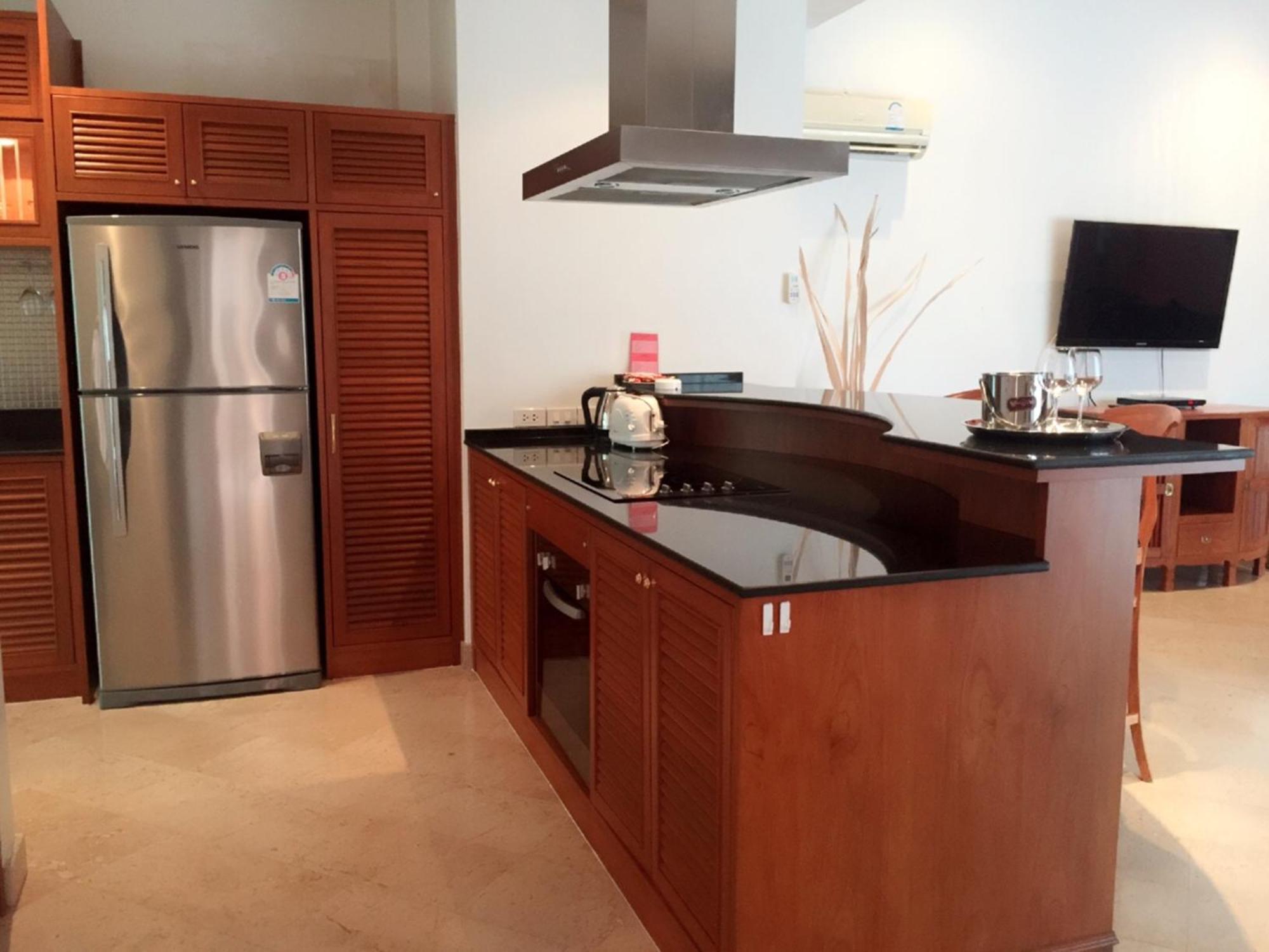 Vip Chain Resort Pool Villa Ban Phe Bagian luar foto